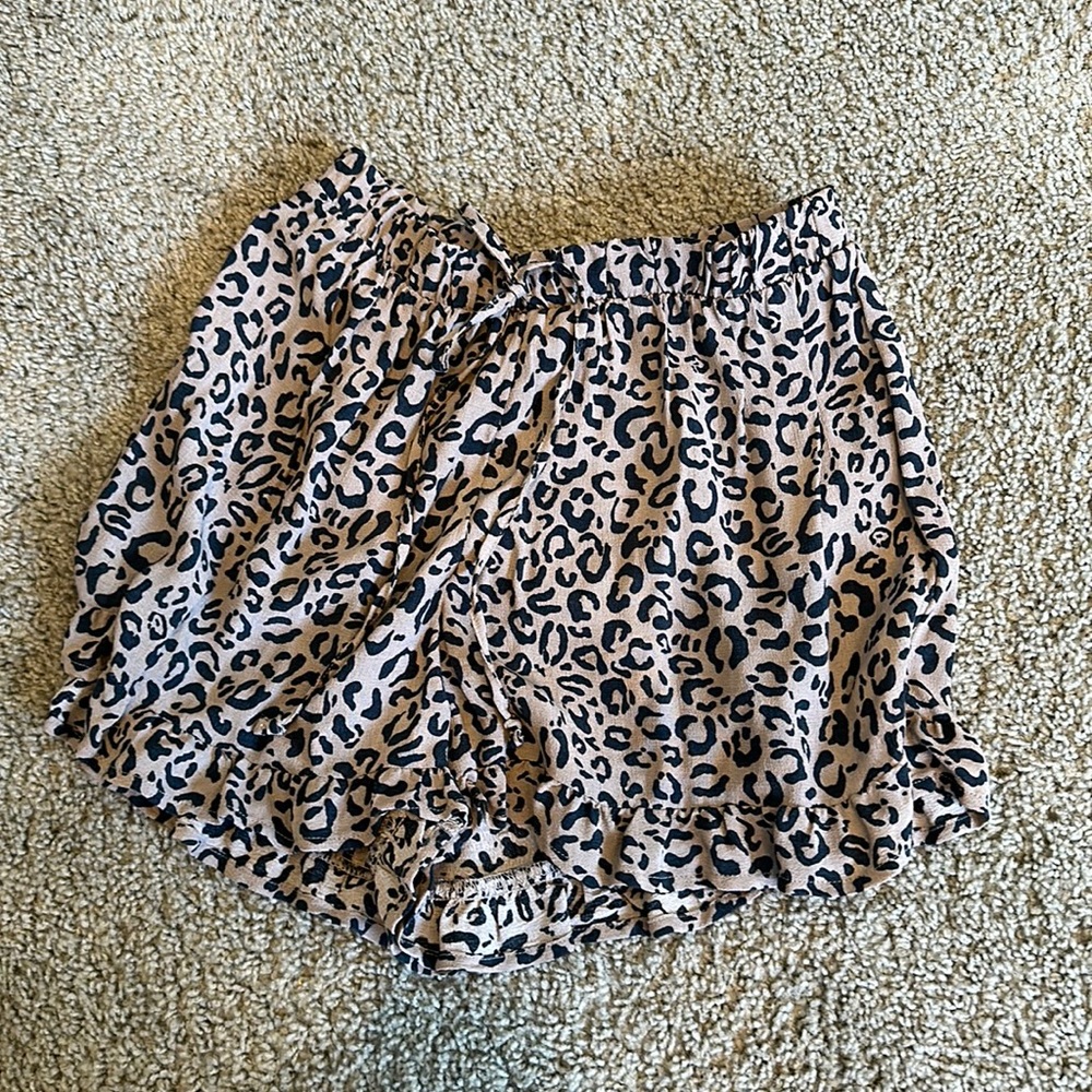 American Eagle Leopard Ruffle Drawstring Shorts